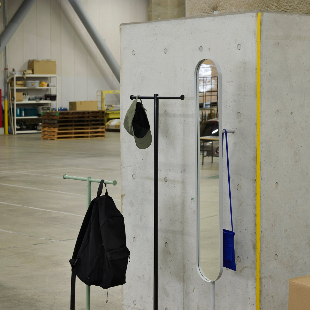 02_HANGER RACK